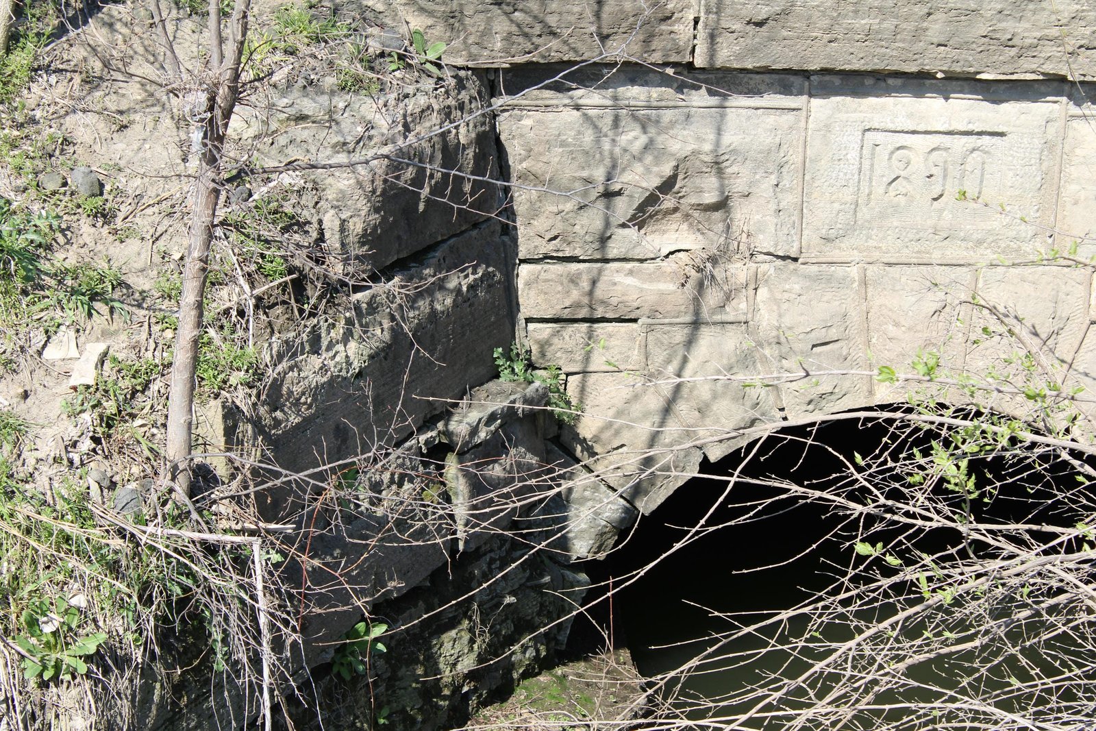 South abutment